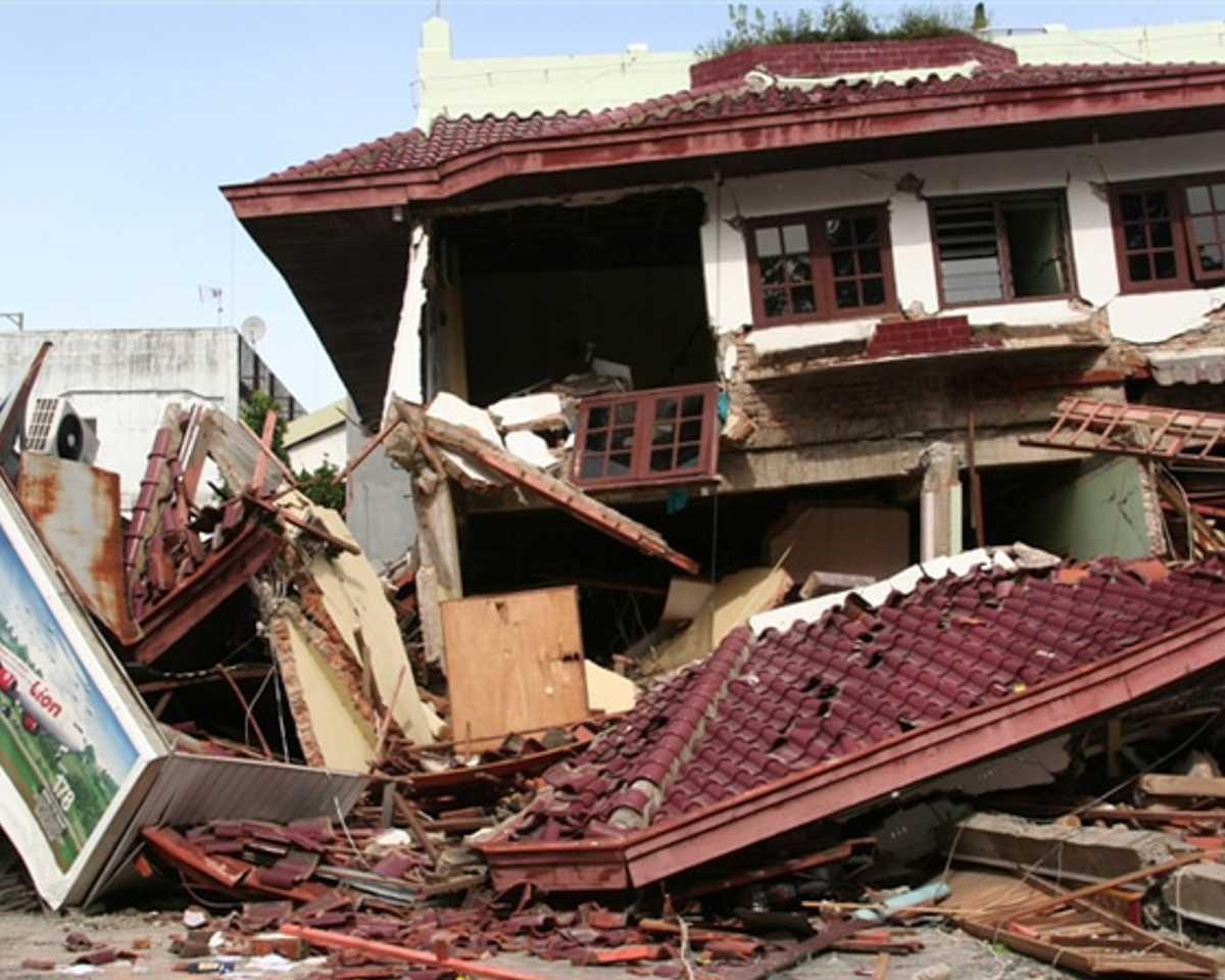 nepal21 Earthquake relief in Nepal