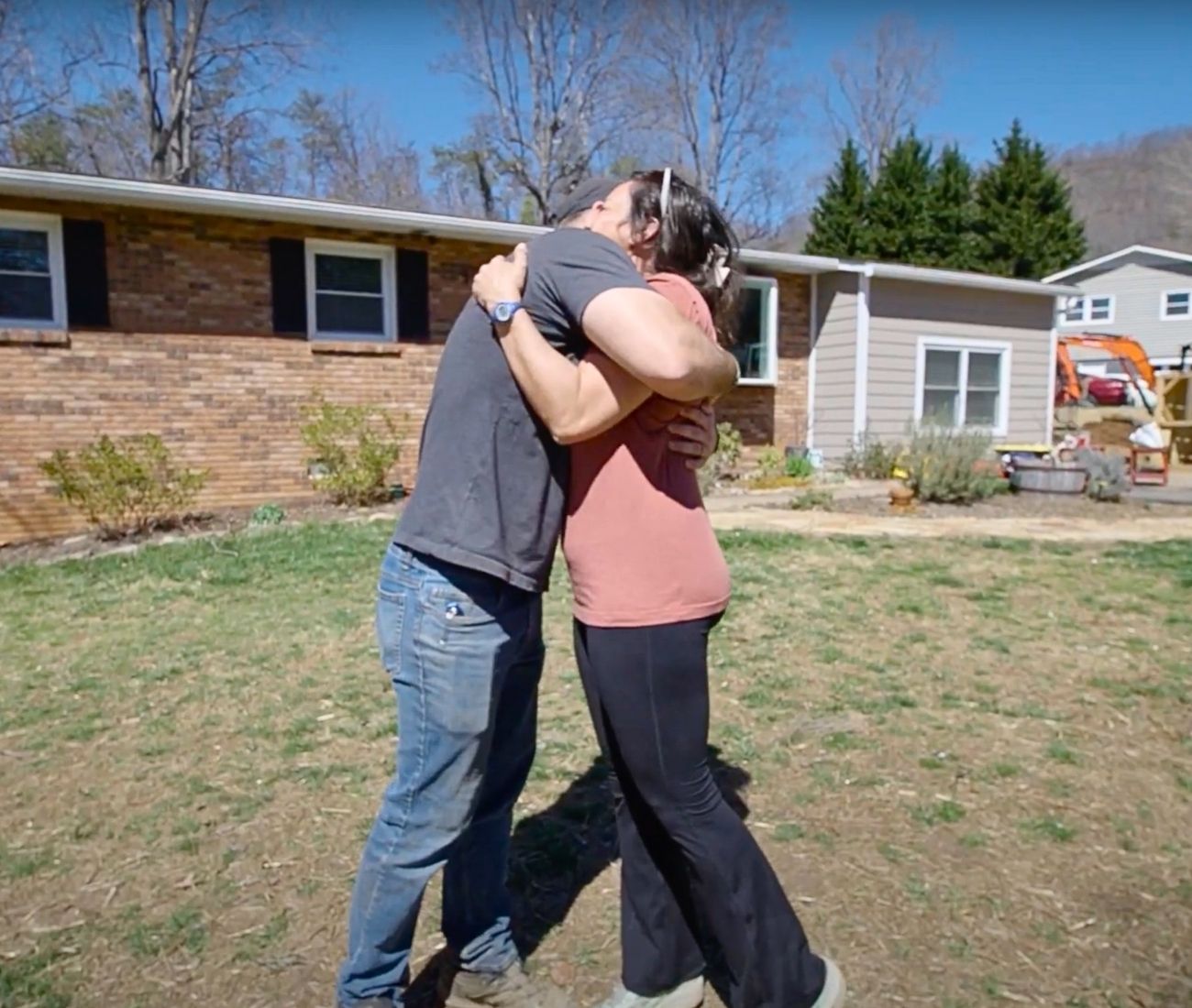 helping flood survivors helping flood survivors