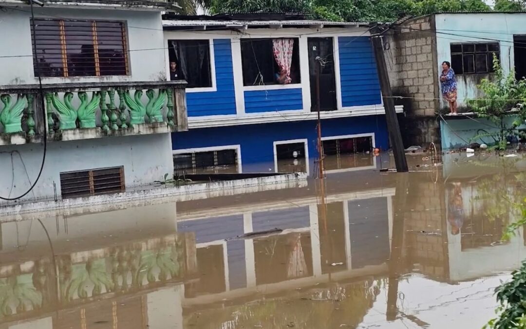 Widespread Flooding Devastates Southern Mexico Communities