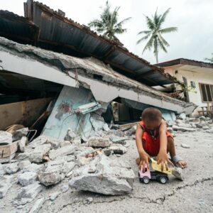 Massive Earthquake Strikes Philippines